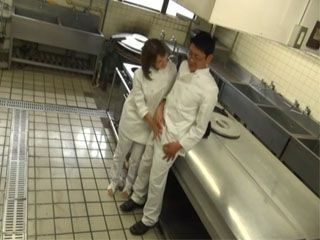 Nippon Boss's XXX-traordinary Surprise: Horny Seduction for Thai-Mapping Higher Pay