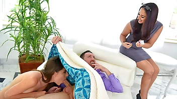 Stepdaughter Starts to Give Stepdaddy a Blowjob in The Name of Bug Bite Relief - Famlust