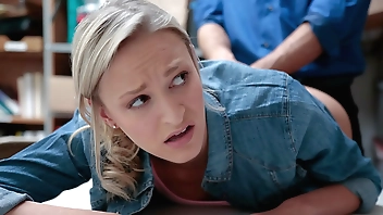 Emma Hix Fucked in Mall's Security Room for Shoplifting - Lyftersex