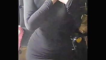 粉墨人生-性感女外卖员下之被大鸡八狂插小蜜穴