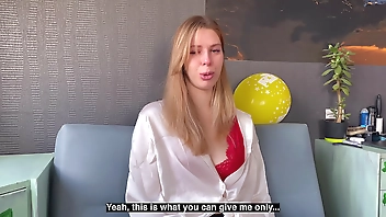 StepMom Get a Gift She REALLY Deserved - New Year 2024 - Family Fantasy