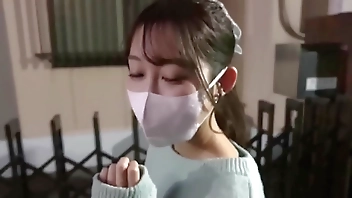 大淫乱のスト高OLと奇跡のオフパコ！ 痙攣絶頂とまらない色白スレンダー！