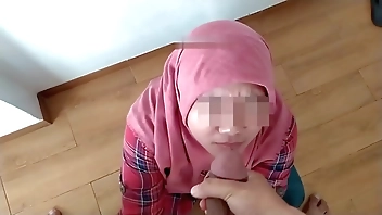 Indo Jilbab Emut Big Dick Crot Awesome
