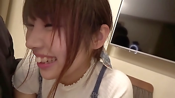 税理士志望のデカ乳才女を学校帰りにバッコリハメ倒す！■※志高き高学歴女子大生がナンパを断れずホイホイ付いて行って潮吹きまくりの爆乳ガンガン揺らしまくりの乱れまくり！ぐっちょり濡れまんガッつりパコハメ、ラストは顔射で大昇天！