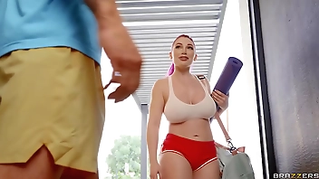 Fucking For Fitness.Lily Lou / Brazzers  / stream full from www.zzfull.com/gag