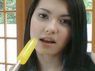 Sucking a lollipop, busty Maria Ozawa's nippon XXX gets wetter!